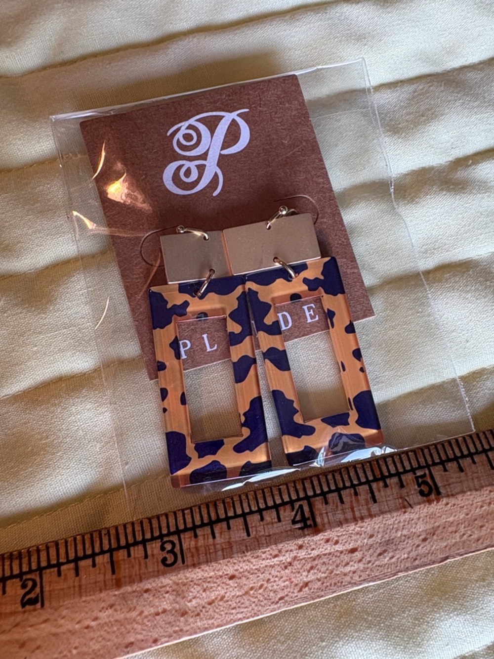 Plunder gold and black Speckled Rectangular Dangle Earrings $15